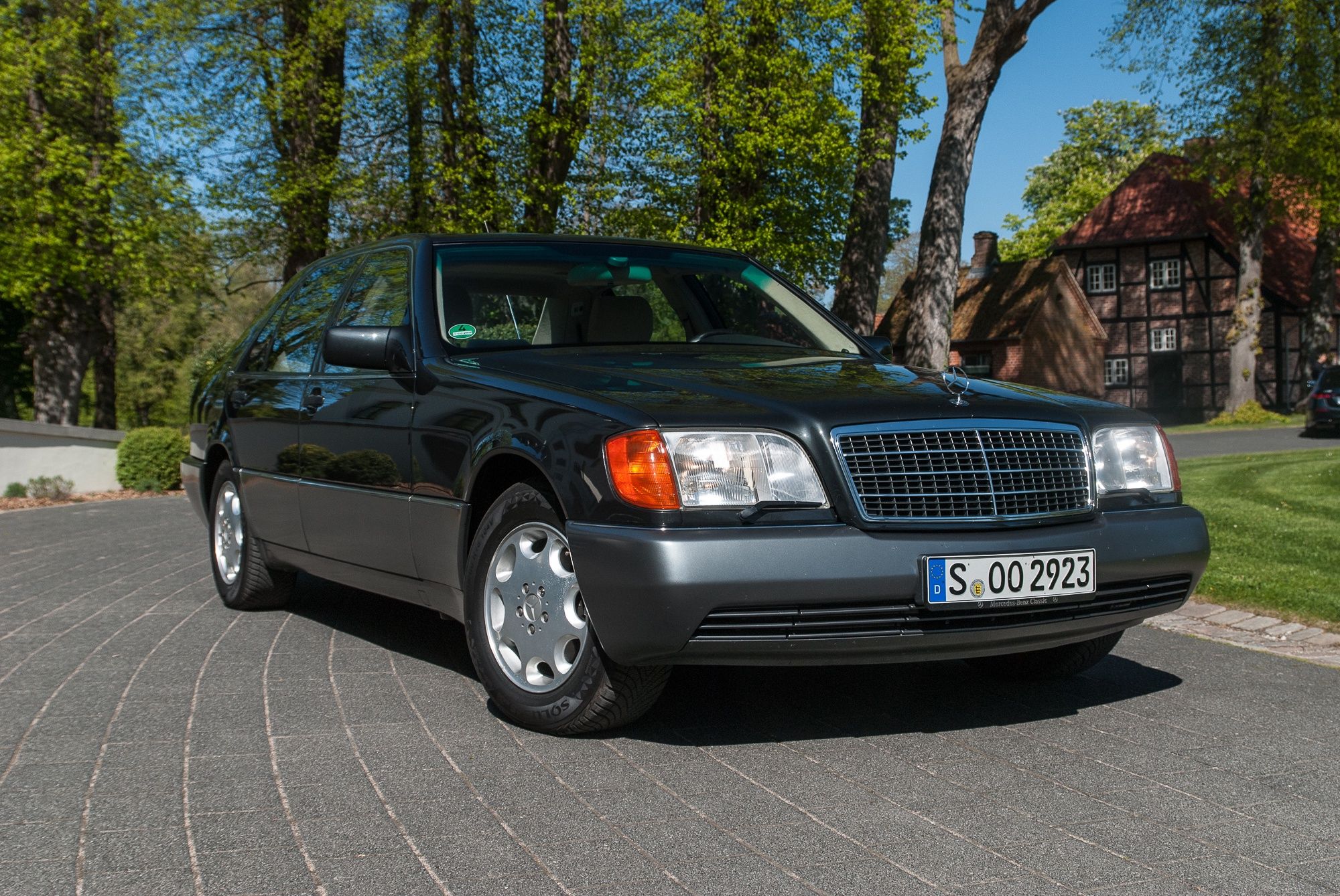 Mercedes-Benz 600 SEL