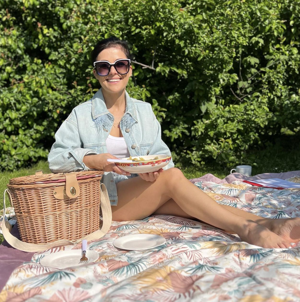 Katarzyna Cichopek w jeansowej kurtce