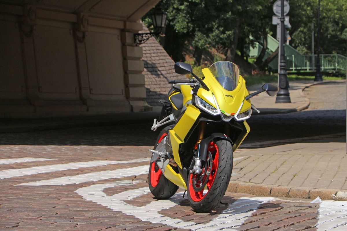 Aprilia RS 660