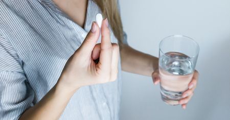 "Inteligentne" tabletki. Przypomną o dawkowaniu i "zajrzą" do wnętrza pacjenta