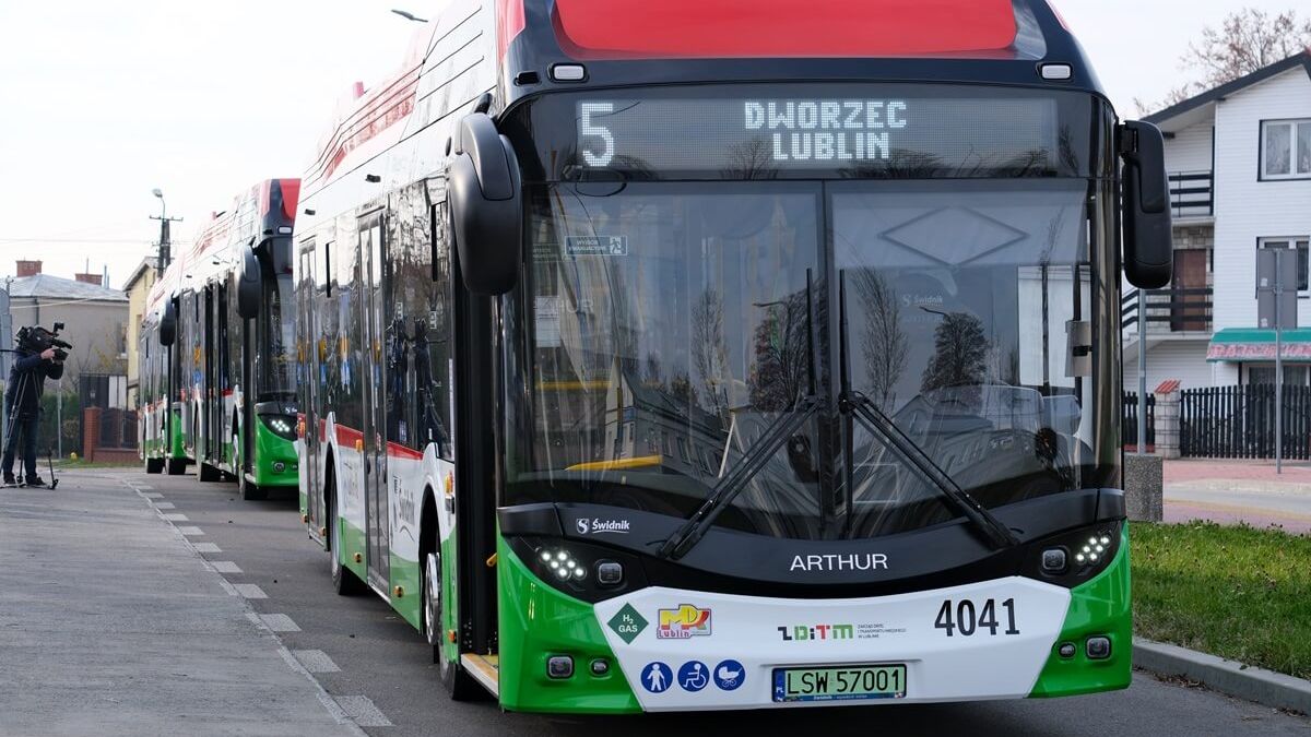 Autobus wodorowy na linii nr 5