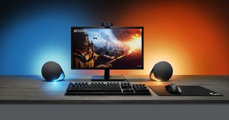 Logitech G pokazuje mechaniczną klawiaturę i głośniki z podświetleniem RGB