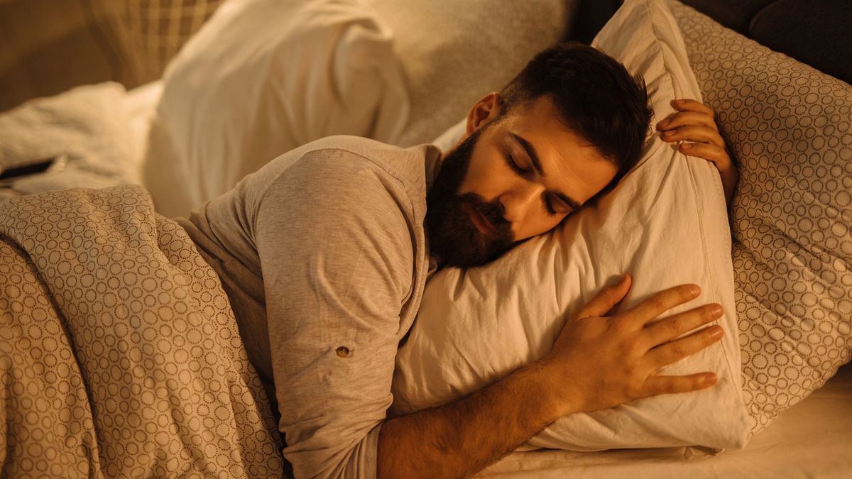 Odpowiednia pozycja snu może rozwiązać problem bezsenności