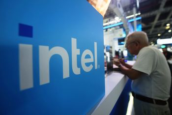 Intel buduje w Indiach. Co z fabryką w Polsce?