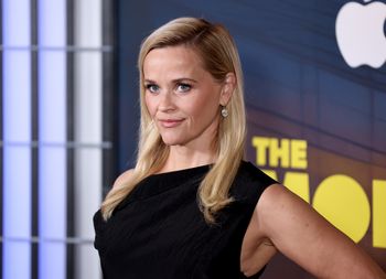 Reese Witherspoon ostrzega przed oszustami w sieci. "To bardzo przykre"