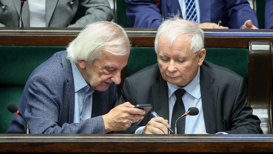 63. posiedzenie Sejmu IX kadencji
20.10.2022 Warszawa, 63. posiedzenie Sejmu IX kadencji, fot. Tomasz Jastrzebowski/REPORTER
n/z: Ryszard Terlecki, Jaroslaw Kaczynski
Tomasz Jastrzebowski/REPORTER