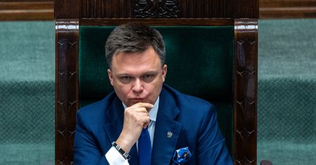 Hołownia chce przeciąć impas. Wywołał Tuska i Dudę