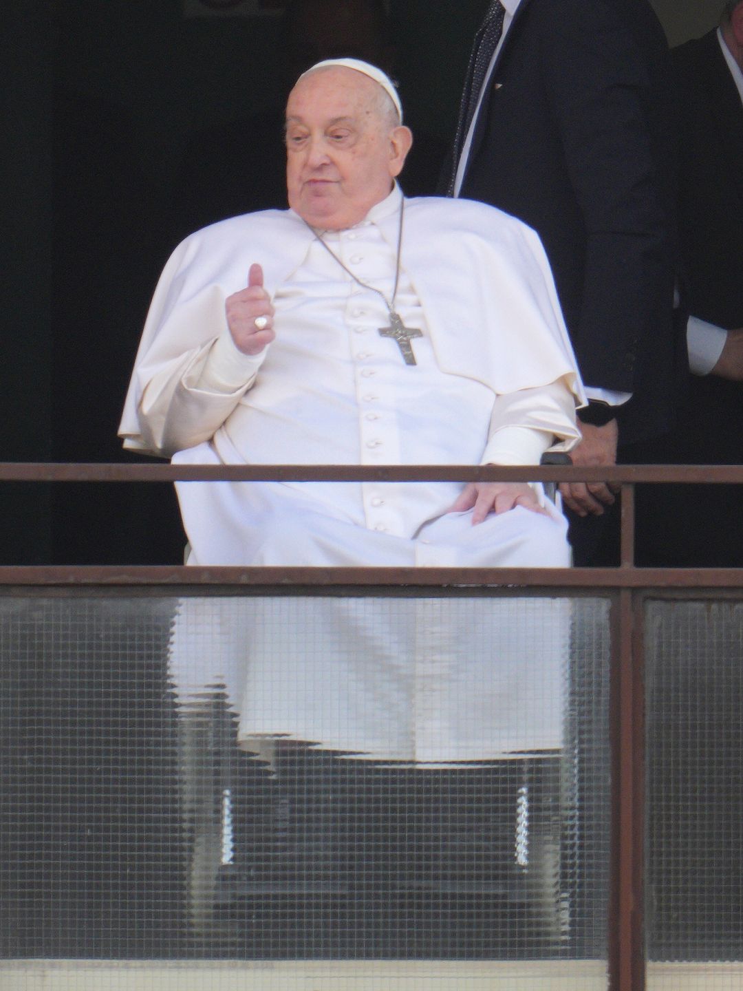 Papież Franciszek powoli wraca do zdrowia