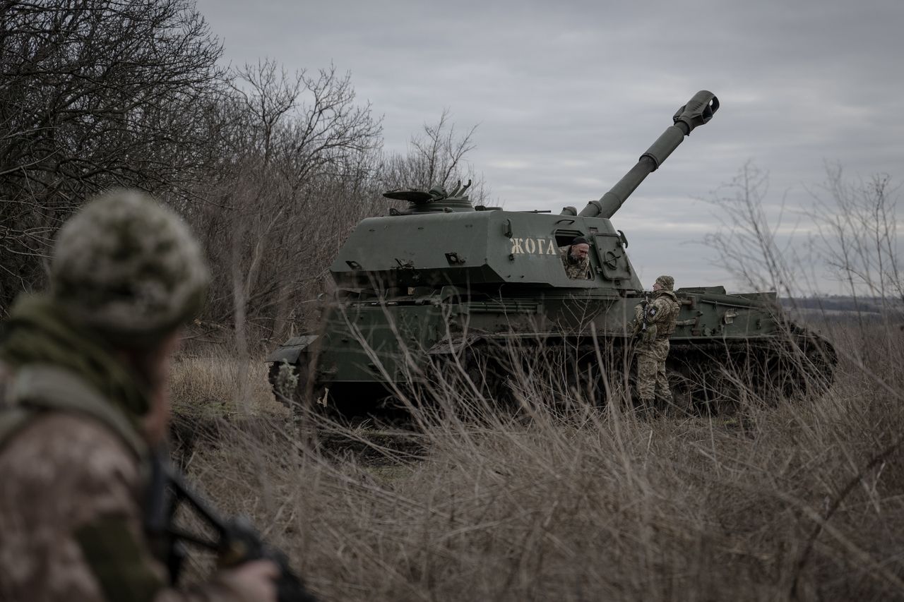 Ukrainian soldiers in the direction of Avdiivka, December 2023.