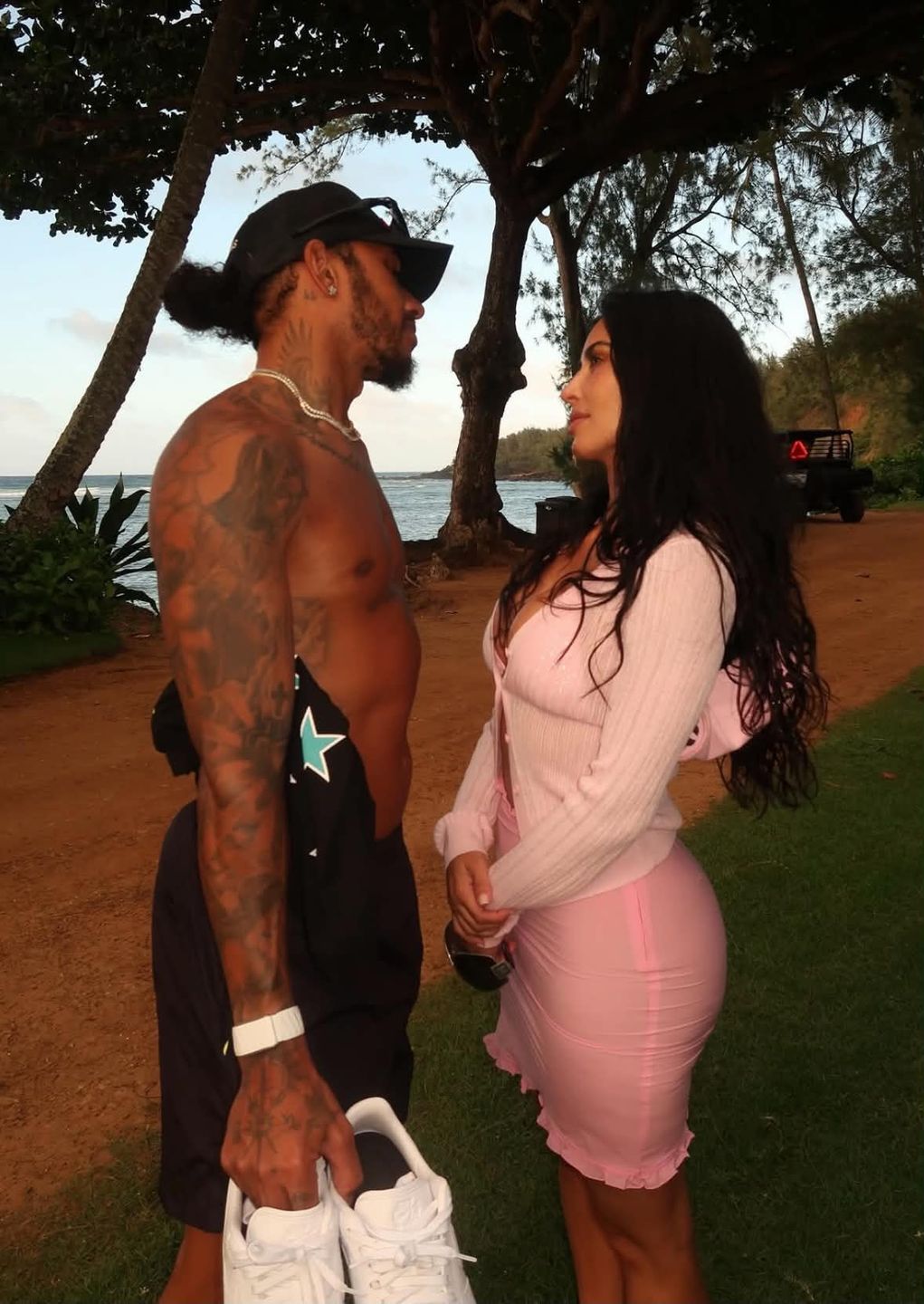 Bajeczne wakacje Kim Kardashian z Lewisem Hamiltonem i dziećmi