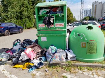 Rzeszów: Możesz bezpłatnie pozbyć się niebezpiecznych odpadów, zużytej odzieży i tekstyliów