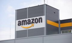 Sady. Śmierć pracowniczki magazynu Amazona. Sprawą zajmie się Inspekcja Pracy