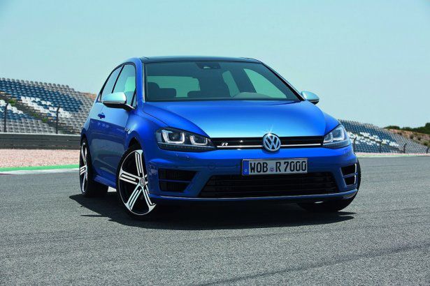 Najmocniejsza siódma generacja - Volkswagen Golf R oficjalnie zaprezentowany