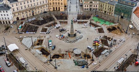 Zrobili remont w centrum miasta. Bez przejść dla pieszych
