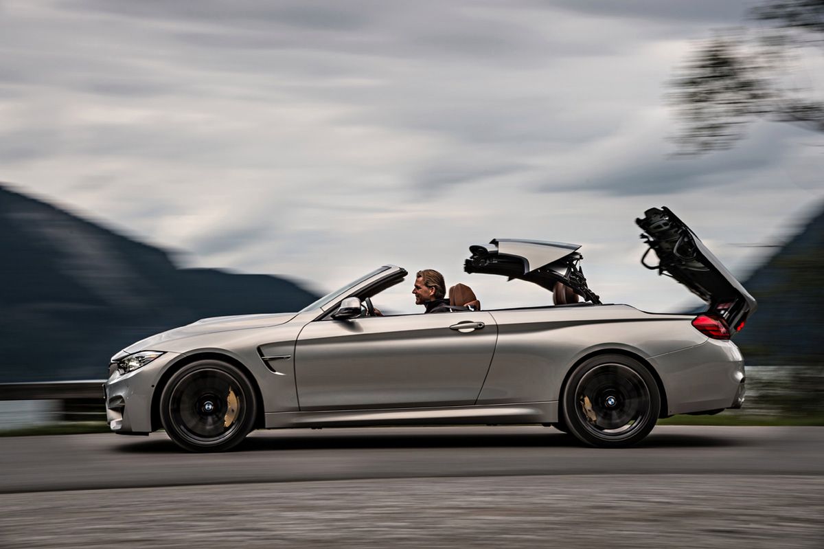Ogromna galeria zdjęć z kabrioletem BMW M4 135