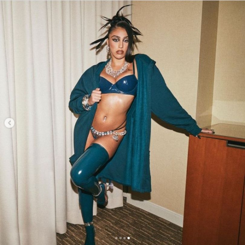 Lourdes Leon pozuje w bieliźnie Rihanny