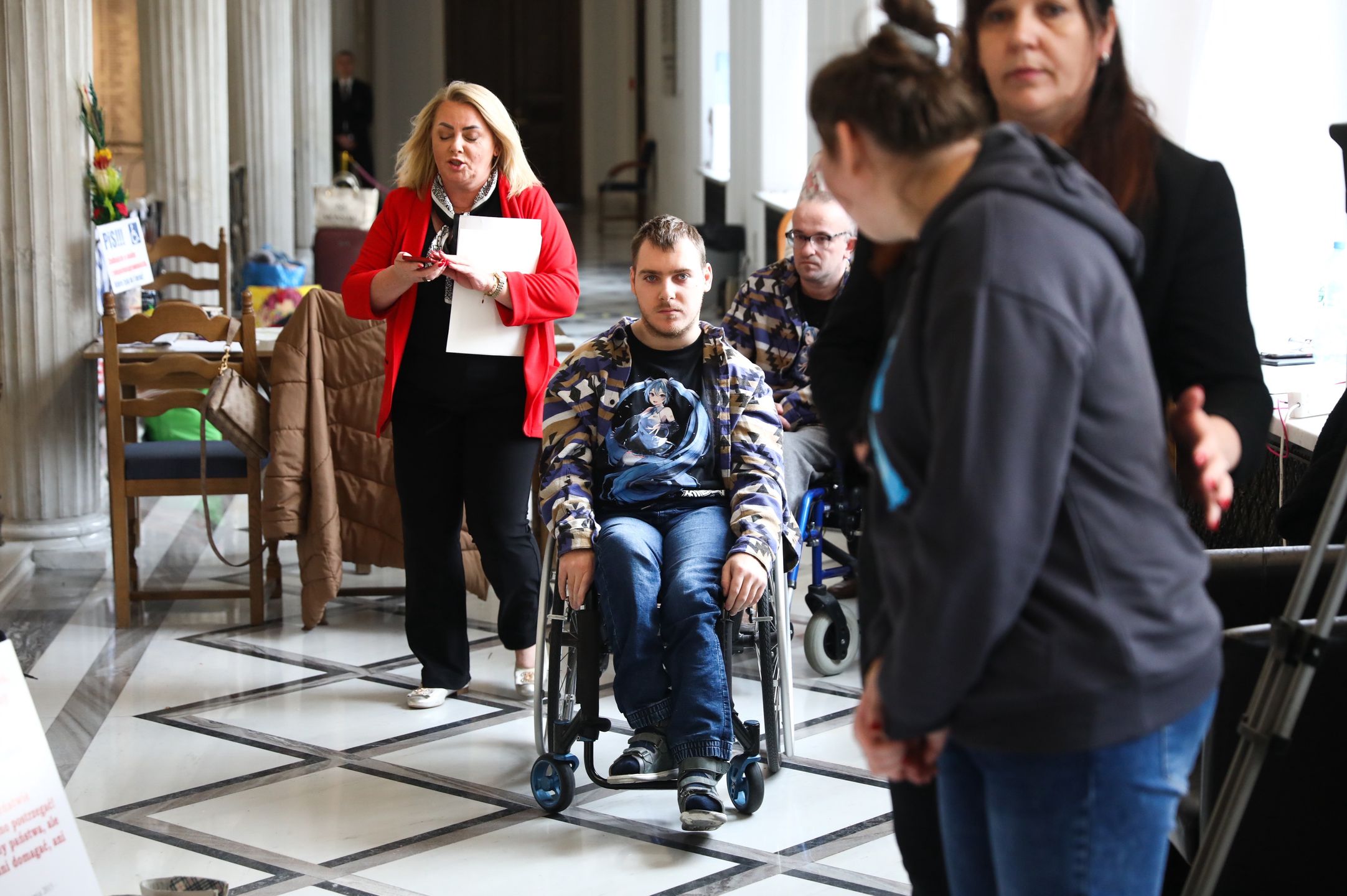Posłanka Koalicji Obywatelskiej Iwona Hartwich podczas konferencji prasowej w Sejmie