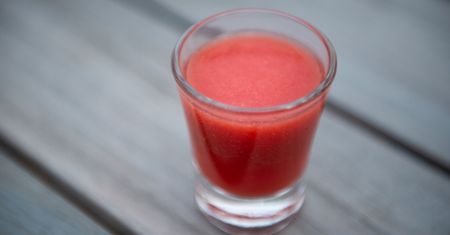Czyści tętnice jak odkurzacz. Pij, by wypłukać cholesterol i złogi