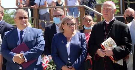 NIK ma wydać krytyczny raport. Media: trwa zakulisowa wojna, naciski ze strony wiceprezesa z PiS