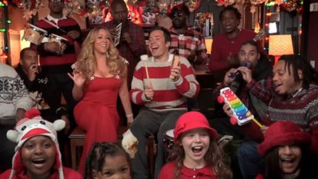 Mariah Carey i przedszkolaki śpiewają "All I Want For Christmas Is You"!