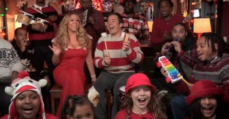 Mariah Carey i przedszkolaki śpiewają "All I Want For Christmas Is You"!