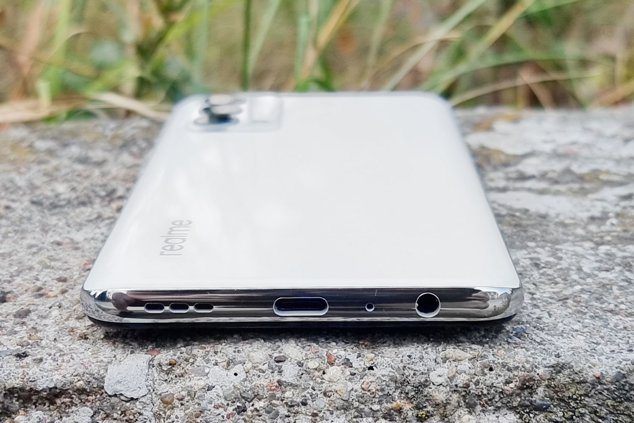 Test realme GT Master Edition. Czy faktycznie jest królem średniej półki? 4