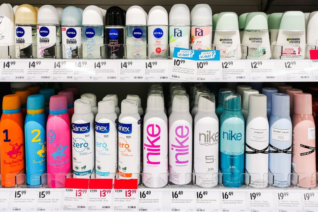 Gdzie wyrzucić pusty dezodorant? Wielu popełnia ten błąd