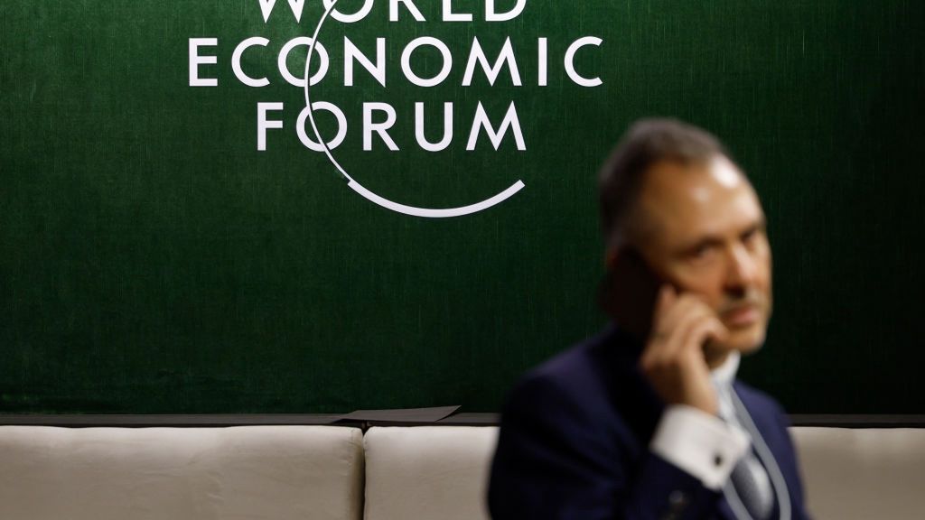 Wśród sygnatariuszy znalazła się dziedziczka Disneya, Abigail Disney i hollywoodzki aktor, Mark Ruffalo