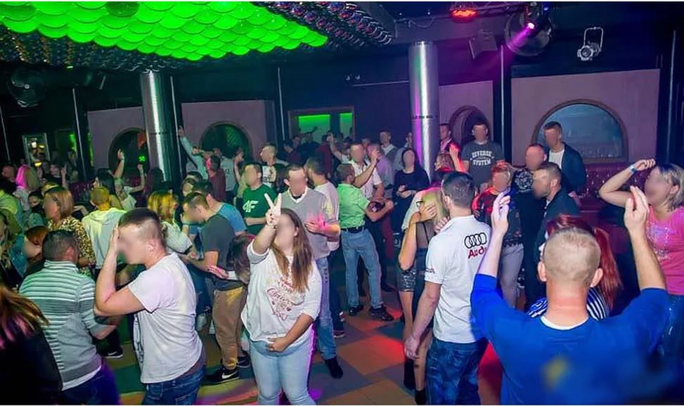 Impreza w klubie Blue Star w Dzierżążnie
