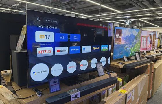 Polacy spędzają przed telewizorami mniej czasu. Streaming stoi w miejscu