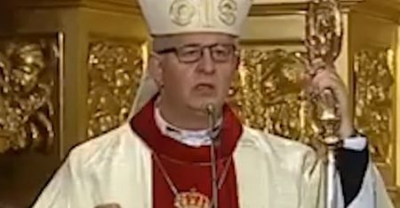 Strajk Kobiet. Biskup Piotrowski ostro do protestujących