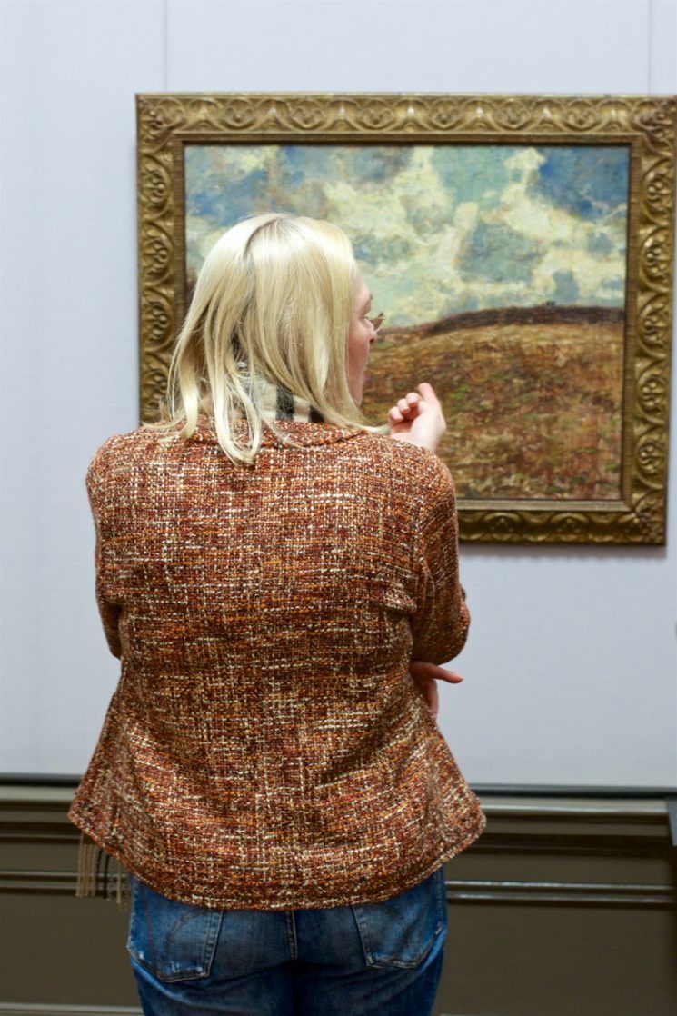 Czekał godzinami, by dopasować odbiorców do obrazów w muzeum. Zdecydowanie się opłaciło 20
