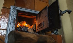 Tak ogrzewały domy całe pokolenia. Od 2026 roku będzie to zakazane