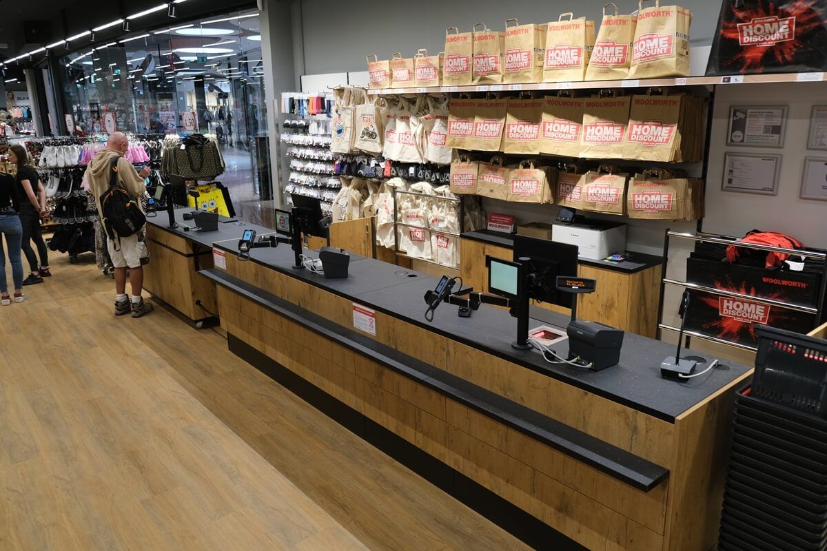 Otwarcie sklepu Woolworth w Galerii Olimp