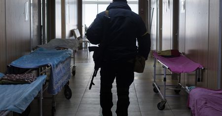 "Przekażcie te słowa mojej mamie". Wpis ukraińskiego medyka porusza