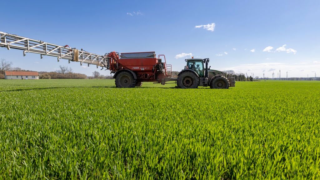 Rosyjskie nawozy zalewają Polskę. Zdjęcie ilustracyjne