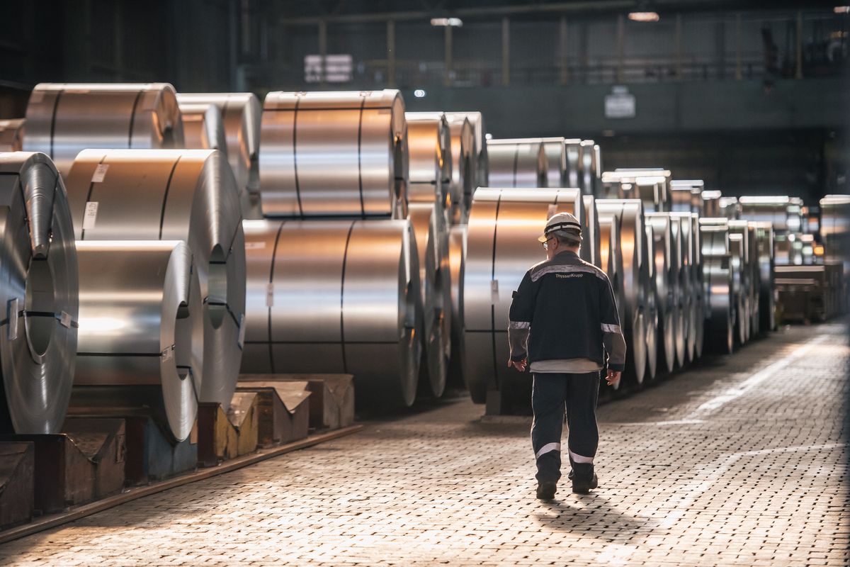 Rosjanie dostarczają aluminium do Chin tonami. Historyczny rekord