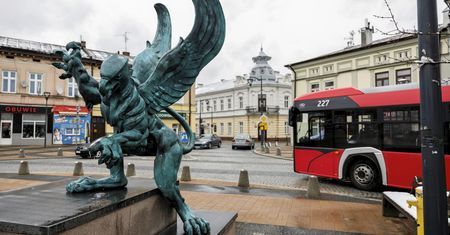Jazda autobusami za darmo. Chcą, by mieszkańcy porzucili samochody