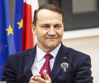 Sikorski się pochwalił. "Polska robi to, czego chce Trump"