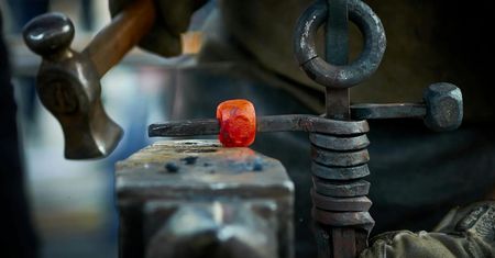 Z kuźni do krzyżówki. Poznaj fascynujący świat kowalstwa