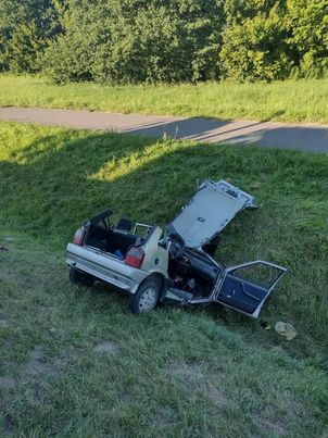 Tragiczny wypadek na DK9 w Ostrowcu. Nie żyje 70-letni kierowca, dwie osoby w szpitalu