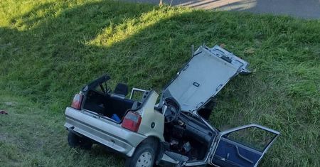 Tragiczny wypadek na DK9 w Ostrowcu. Nie żyje 70-letni kierowca, dwie osoby w szpitalu