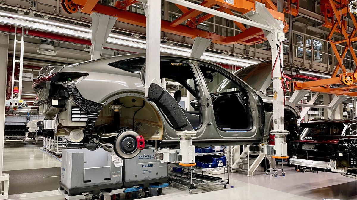 Produkcja Audi Q8 e-trona