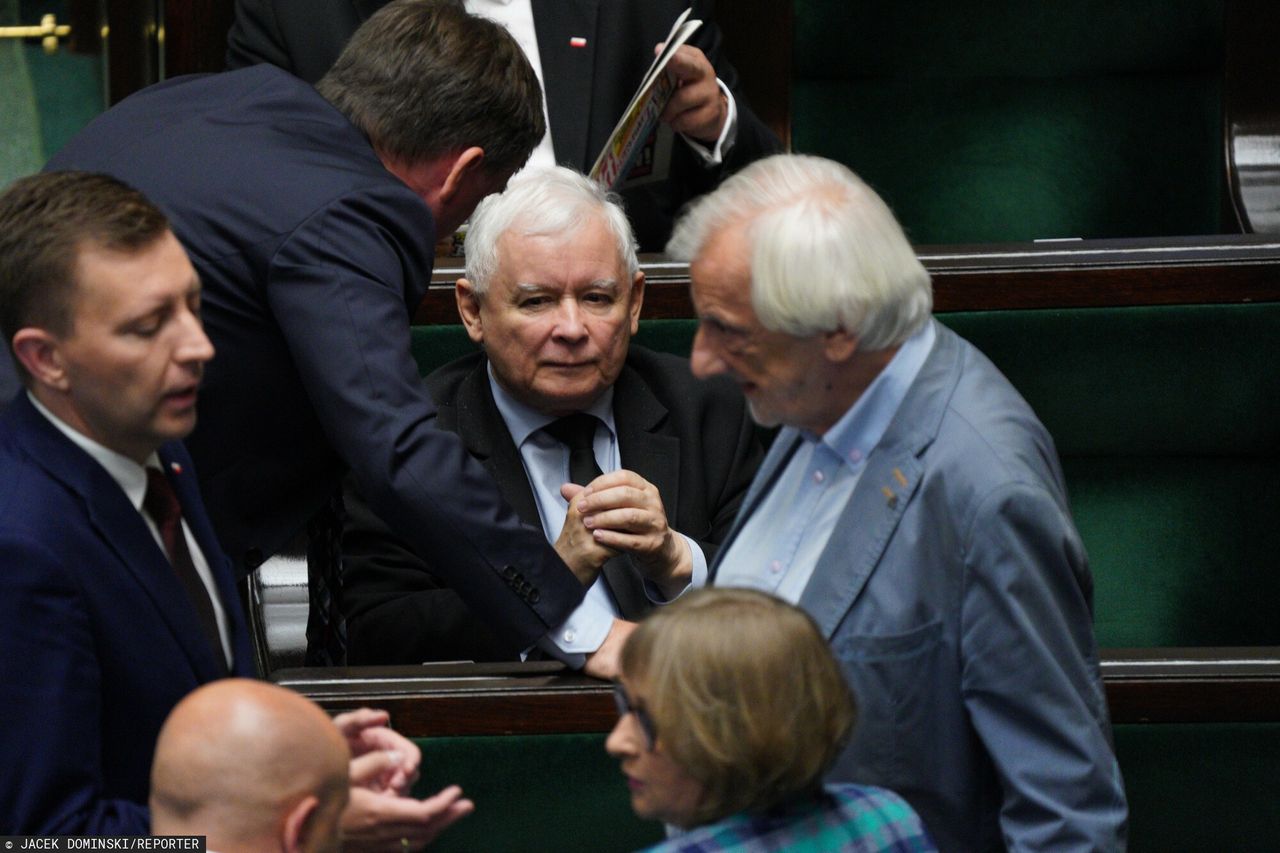 Miała maleć, a rośnie. PiS-owi nie udało się ukrócić biurokracji w kluczowym sektorze