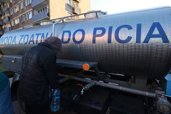 Będzin: Tutaj dziś mieszkańcy nie będą mieli wody. Zobacz, gdzie na terenie miasta są awarie i utrudnienia w dostępie do wody
