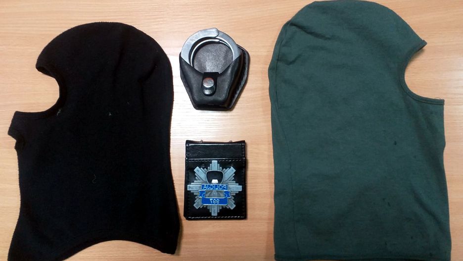 Warszawa. Wynajmował mieszkania podając się za policjanta. Za czynsz miała płacić komenda