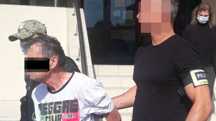 Piaseczno. Kierowca, który w poniedziałek ścigał się po krajowej drodze numer 7 i uciekał przed policyjnym pościgiem, trafił na trzy miesiące do aresztu