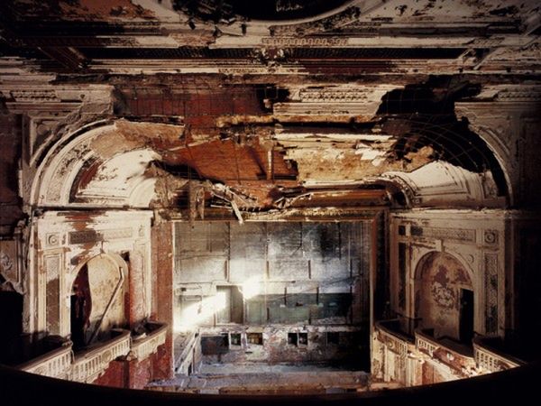 Oceany światła i zardzewiałe piękno - fotografie Katherine Westerhout 5