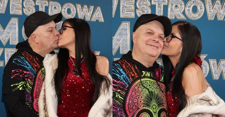Krzysztof Skiba wymienia czułości na ściance z młodszą o 26 lat żoną. Słodziaki? (FOTO)