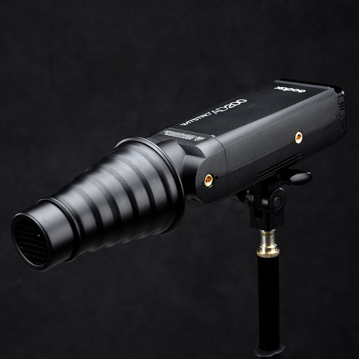 Godox AD200 - lampa błyskowa o mocy 200 Ws w kieszeni 7